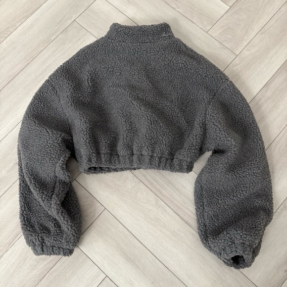 Gray Sherpa Cropped Jacket - Picture 3 of 6